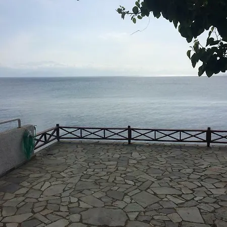 Nelly By The Sea Nea Koroni