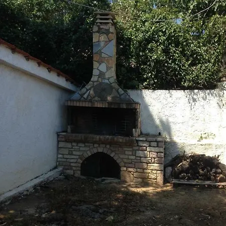 Nelly By The Sea * Νέα Κορώνη