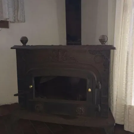 Nelly By The Sea * Nea Koroni