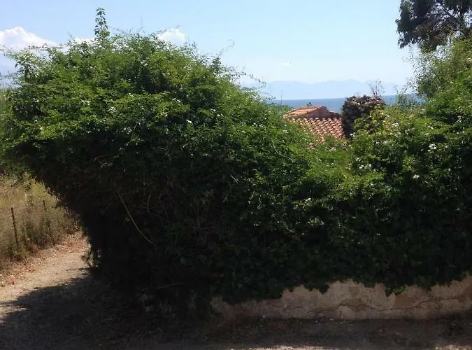 בית כפרי Nelly By The Sea *